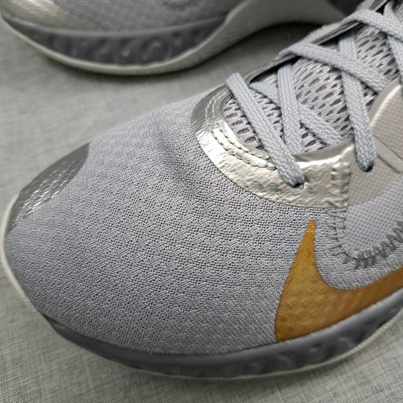 %Nike Renew Elevate Basketball Shoes Size 11.5 Cool Grey Metallic Gold / A 35 main image 7